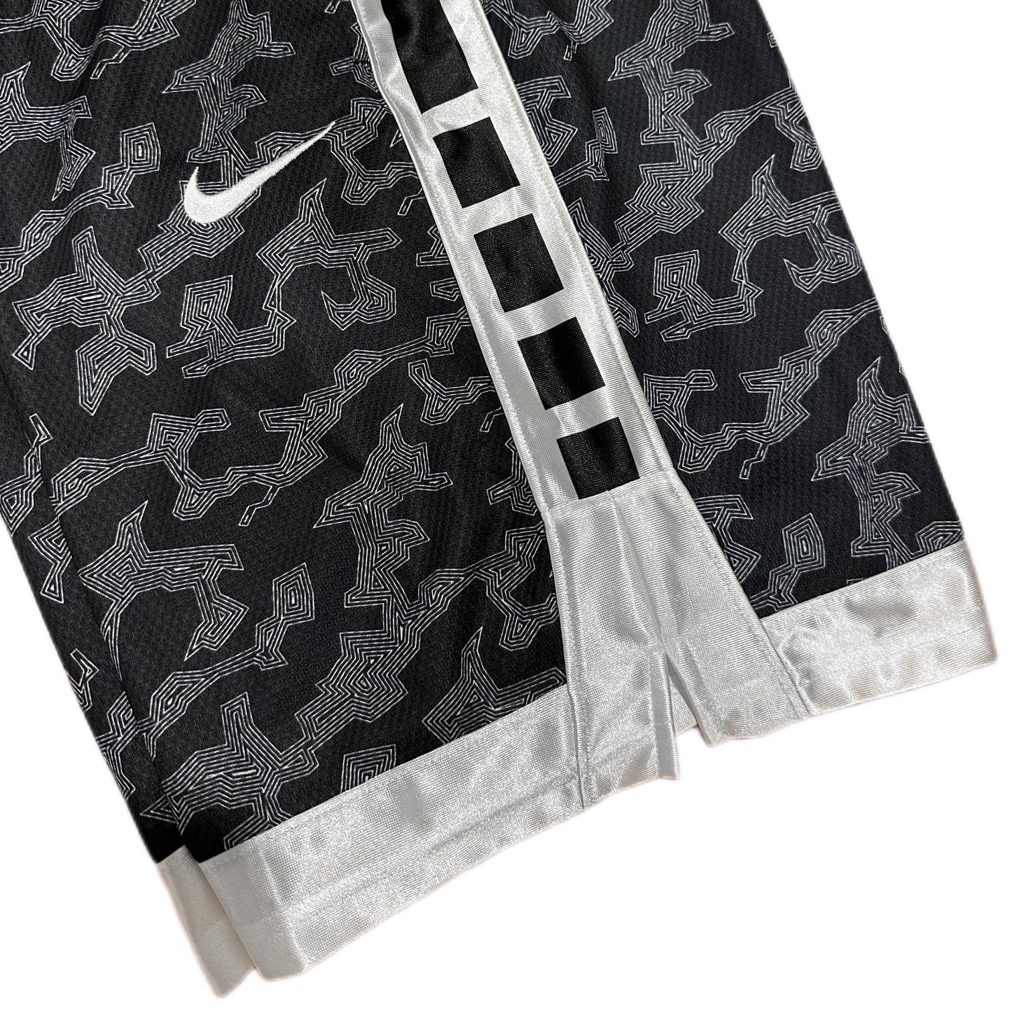 Nike Boys' Dri-FIT Elite Basketball Shorts (Black/White)